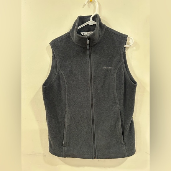 Columbia Charcoal Fleece Vest size L - Picture 2 of 6